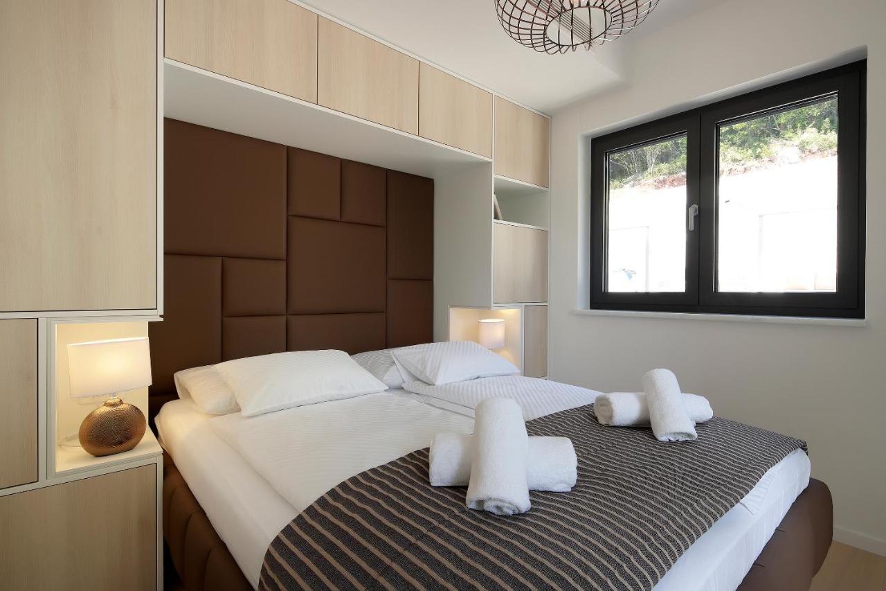Modena Maris-Heated Pool-Grill-Relax-Jacuzzi Apartments Ičići Extérieur photo