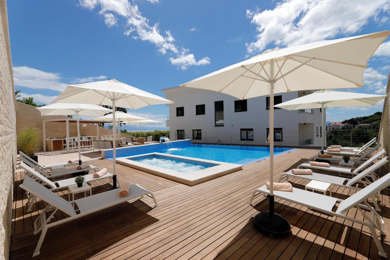 Modena Maris-Heated Pool-Grill-Relax-Jacuzzi Apartments Ičići Extérieur photo